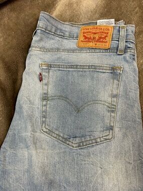 Levi's 36/34 Light Blue Men’s Straight Jeans with Classic Back Pocket